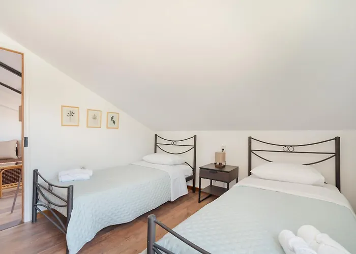 Hideaway Semesterbostad *