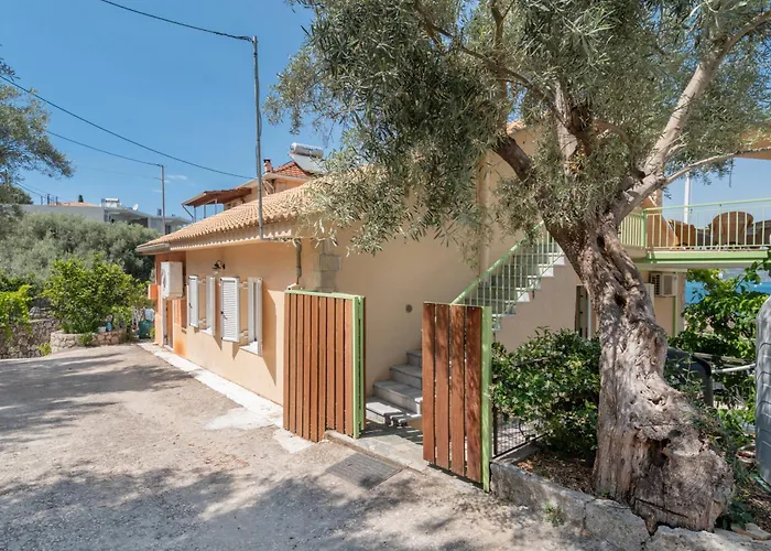Hideaway Nyaraló